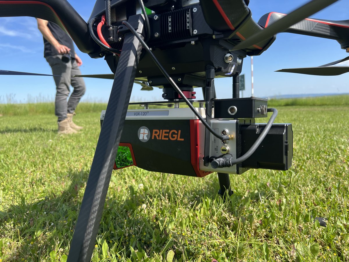 RIEGL's tweet image. The #RIEGL #UAV development fleet has been expanded by additional multicopter platforms from the Dutch manufacturer @acecoretech. A NOA and a ZOE (X8), have been reinforcing the #RIEGL #UAV fleet in Horn, Austria.

Read the full article: loom.ly/gi179DQ