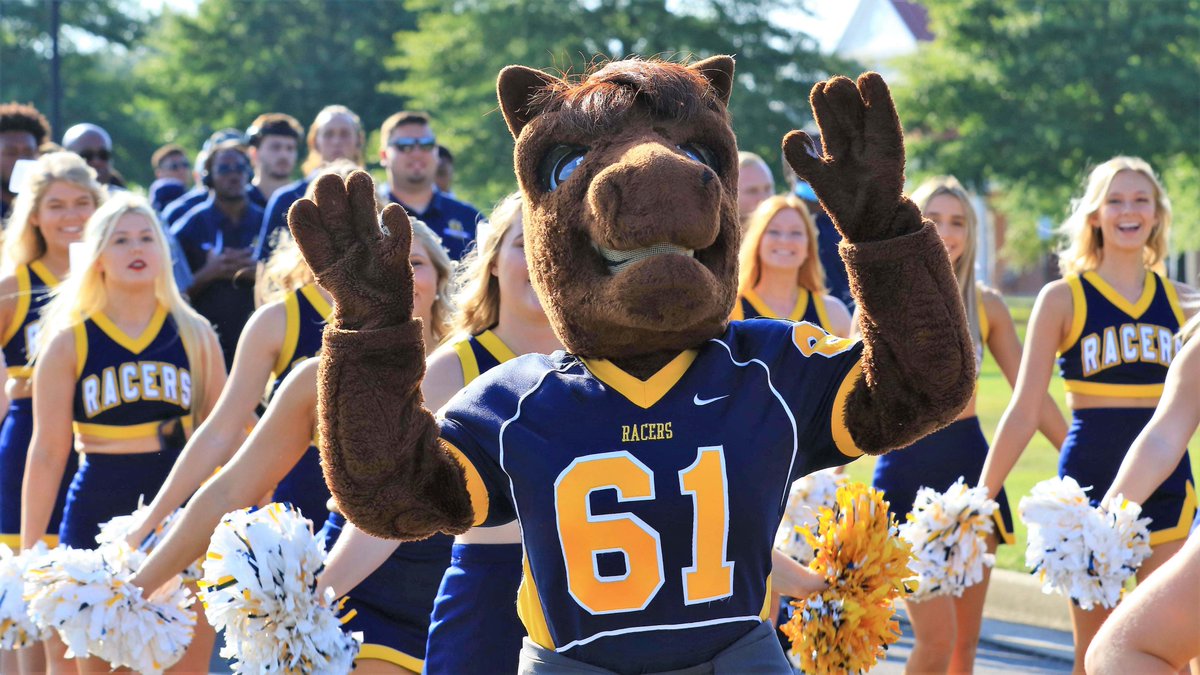 racersfootball's tweet photo. Saturday Live Links 🔗

🆚 Presbyterian
⏰ 6 p.m.
📍 Roy Stewart Stadium
📰 https://t.co/81hZwPDh73
📺 https://t.co/Zi2JCzuQMM
📻 https://t.co/uGEcG4igUY
🎟️ https://t.co/U62dSnTiYC 

#GoRacers🏇 https://t.co/PZaExzYfBf
