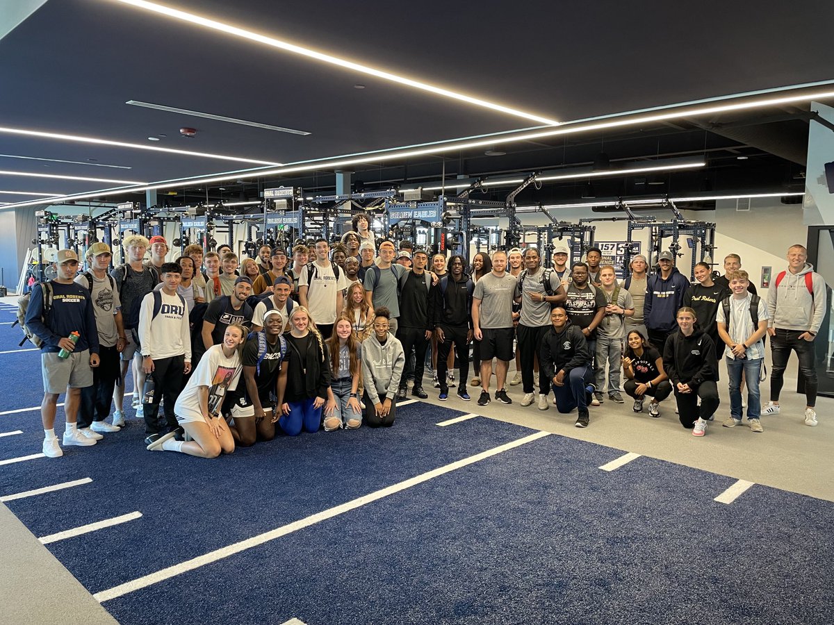 ⁦<a href="/ORUSportMgmt/">ORUSportManagement</a>⁩ majors visited with Coach Bloom at the ORU strength and conditioning center #GoldenStandard