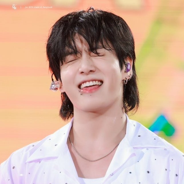 ggukie | seven tweet media