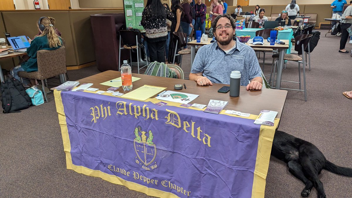 WidenerLawCW's tweet image. @WidenerLawCW'sTable Day is here! 
Students, be sure to stop by today and learn more about the great student organizations to join!

#WidenerLawCW #StudentOrgs #tableday