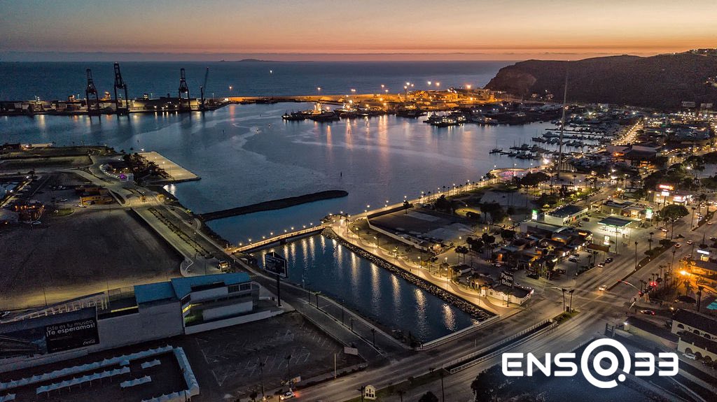 Se requieren alianzas entre gobierno, empresarios y académicos para impulsar la innovación en productos y servicios de nuestra ENSENADA.

ENS.33  

#Ensenada #puertoensenada #bajacalifornia #covelli #ens33