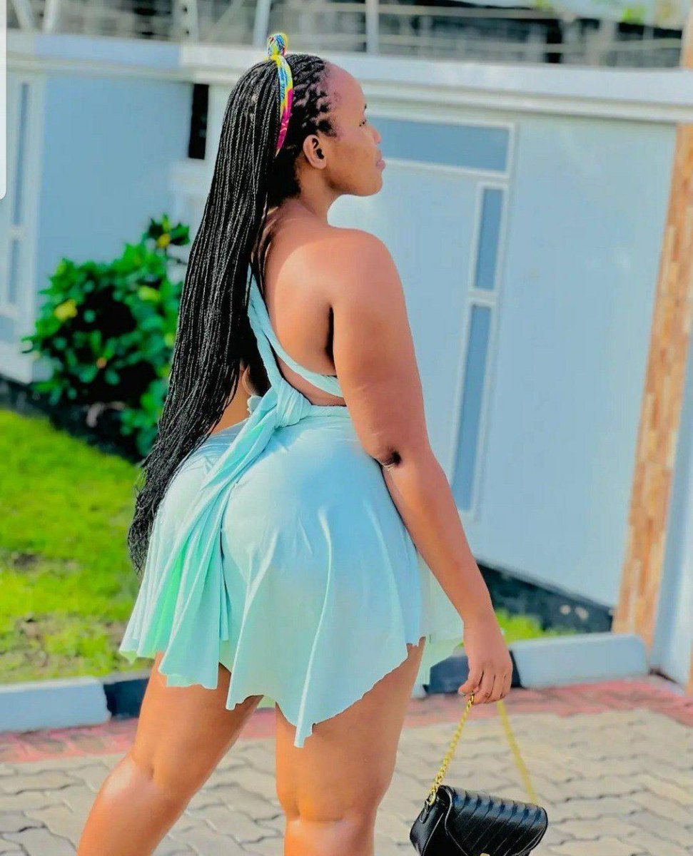 BONGOTREND14720's tweet photo. @tassaa98 Mtu anateswa na mapenzi afu kuna mademh bei poa..
Njoo inbox nikupe connection https://t.co/oMxlQA89vi