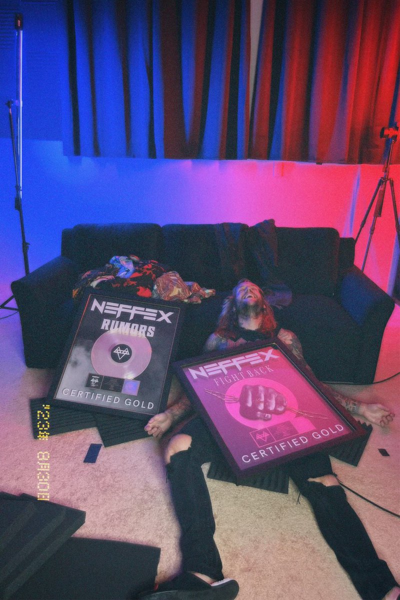 neffex's tweet photo. I’ve wanted a gold record since I was a kid. It’s insane to work so long for something and finally get it. I couldn’t be more grateful for everyone who’s helped me get here 🙏📀 https://t.co/JB5tAVzdiz