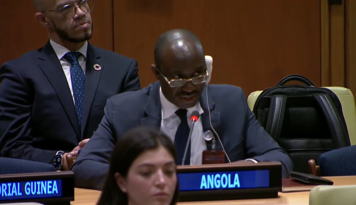 ahunnaeziakonwa's tweet photo. Angola’s oil assets drive 1/3 of GDP and 95% of exports. The CPD aims to diversify, build resilience, and promote accountability steering towards a more sustainable future #UNDEB https://t.co/HMRAim0wS1