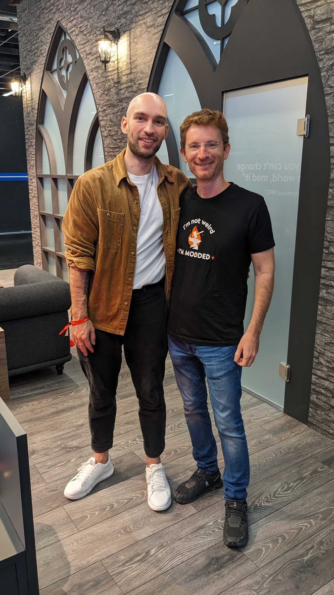 Had the chance to connect with the folks from <a href="/TheOverwolf/">Overwolf</a> at Gamescom. My highlight was meeting Idan. He and his wife have been using PoE Overlay for quite a while. Our conversation about the app and our shared passion for Path of Exile was an absolute delight! #gamescom2023