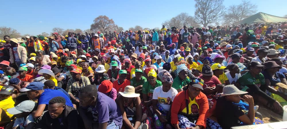 ZANUPF_Official's tweet photo. ZANU PF has a DNA of winning. No other party shall govern in this country.

#ZIM1
#NyikaInovakwaNeVeneVayo
#IlizweLakhiwaNgabanikaziBalo
__________
Distributed by
ZANU PF Headquarters:: *INFORMATION AND PUBLICITY DEPARTMENT* https://t.co/LdkFNxXDhk