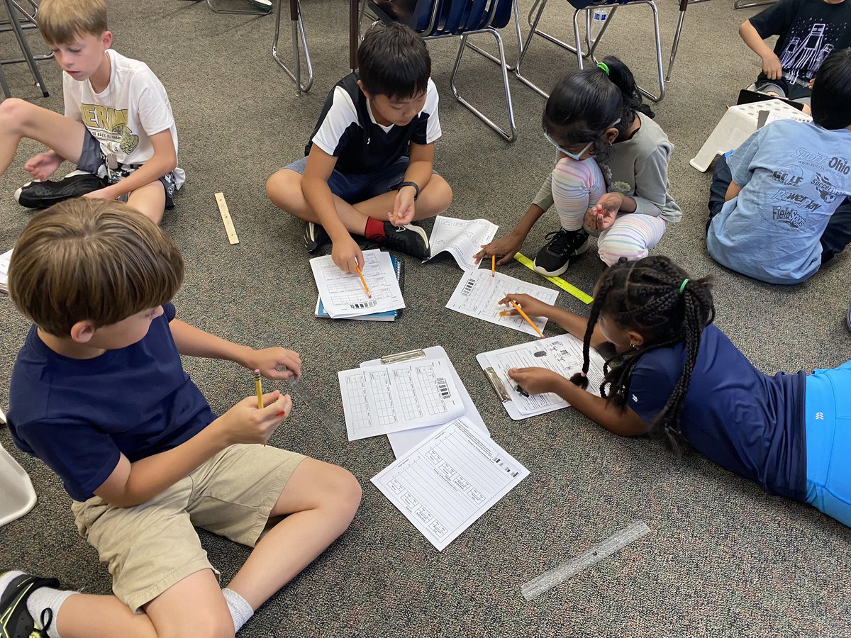 Mr. Howell tweet media