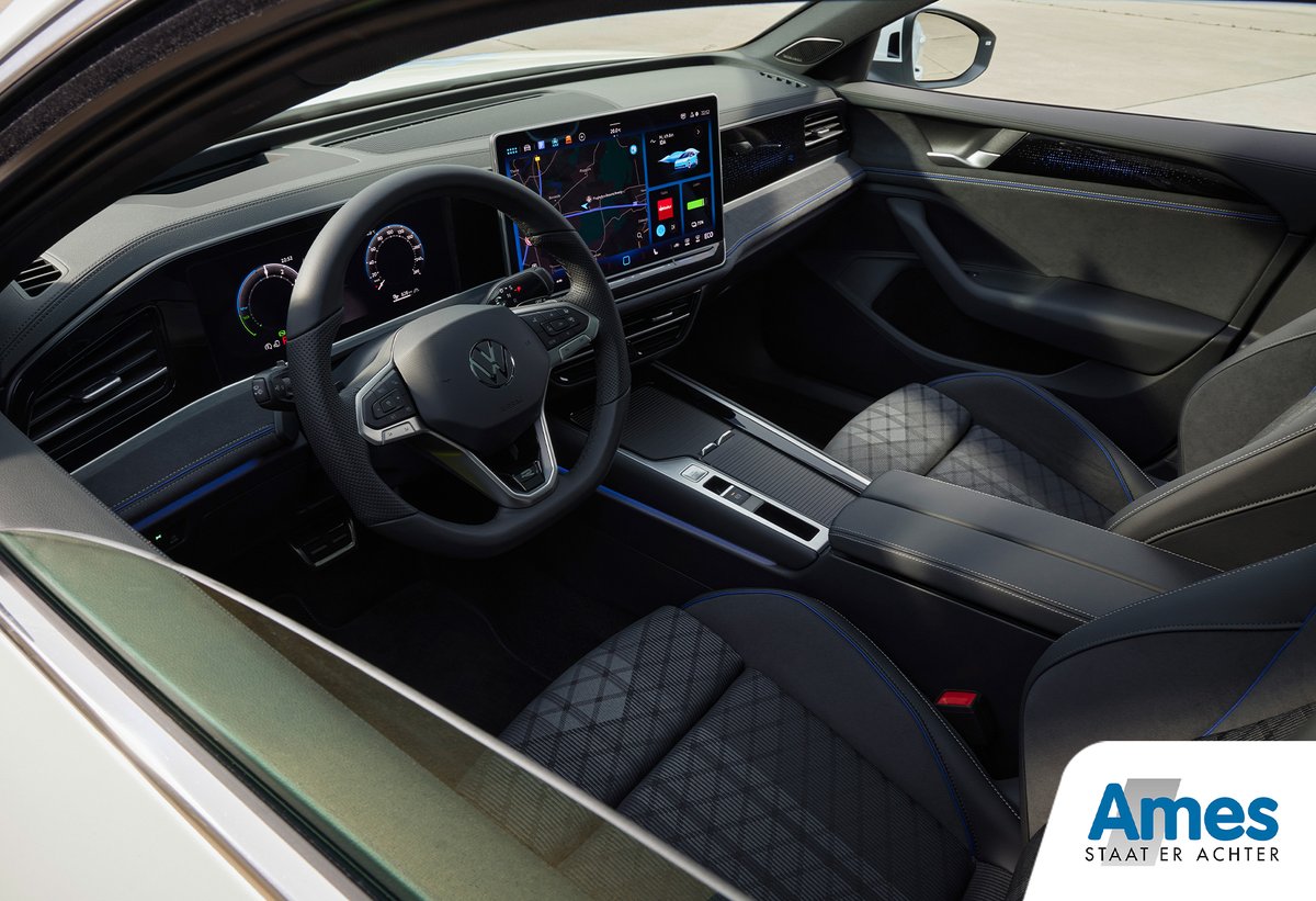 𝐎𝐍𝐓𝐇𝐔𝐋𝐋𝐈𝐍𝐆 𝐍𝐈𝐄𝐔𝐖𝐄 𝐕𝐎𝐋𝐊𝐒𝐖𝐀𝐆𝐄𝐍 𝐏𝐀𝐒𝐒𝐀𝐓 | De Passat is 50 jaar geworden en voelt zich als herboren. Want de iconische stationwagen is voortaan altijd geëlektrificeerd en daarmee veelzijdiger dan ooit. 

Bekijk de Passat hier ➡ ames.nl/volkswagen/mod….