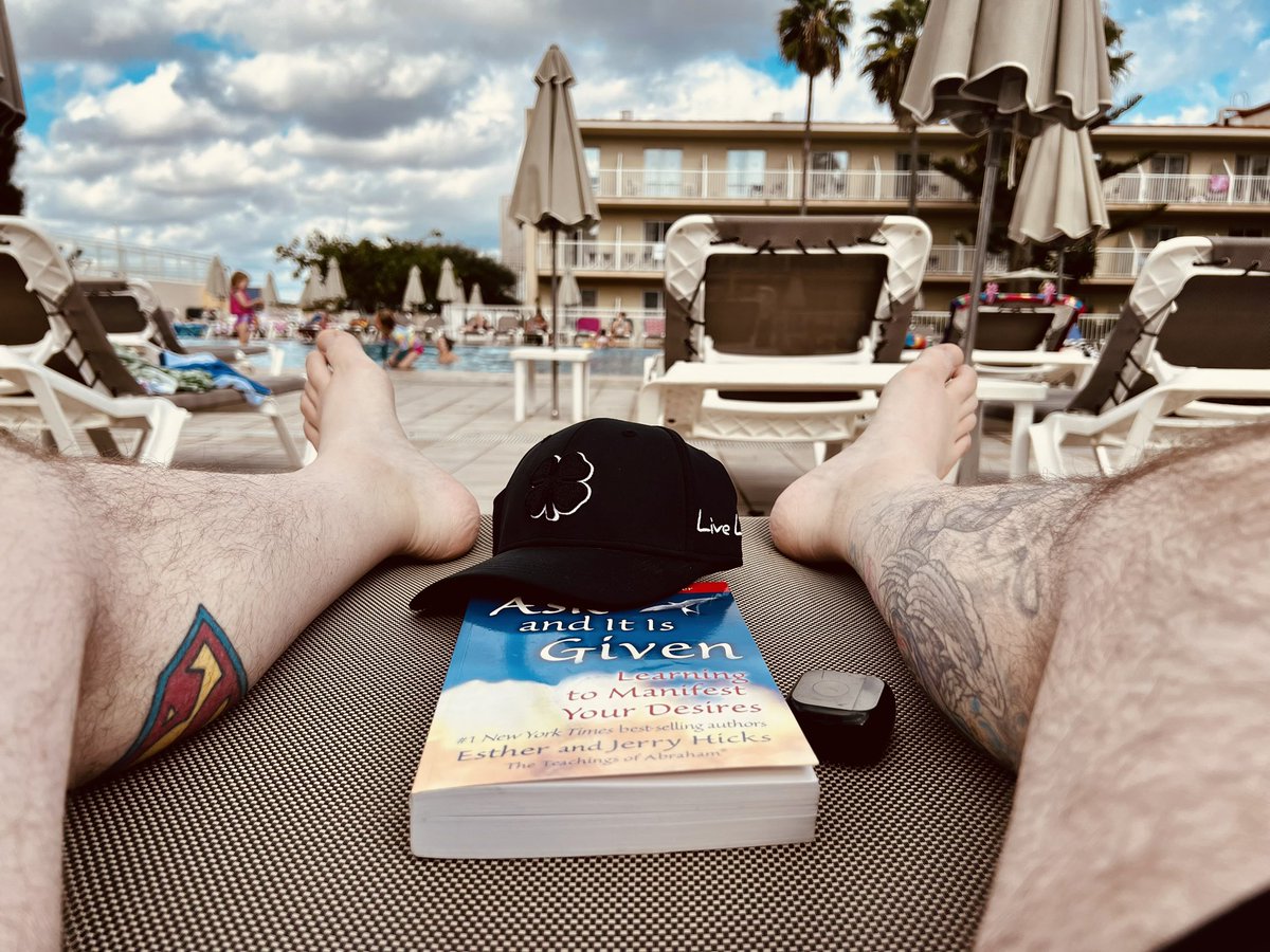 MrSteThompson's tweet image. 5 Habits To AVOID Burnout And Be A SUCCESSFUL Parent Entrepreneur 

Number 3… Is cultivating a selfcare routine, but 1, 2, 4 &amp;amp; 5…. Well you will have to watch ⬇️⬇️⬇️

lnkd.in/e5xwDwCy

#parentsatwork #entrepreneurialjourney #parents #parentpreneur #onlinebusiness