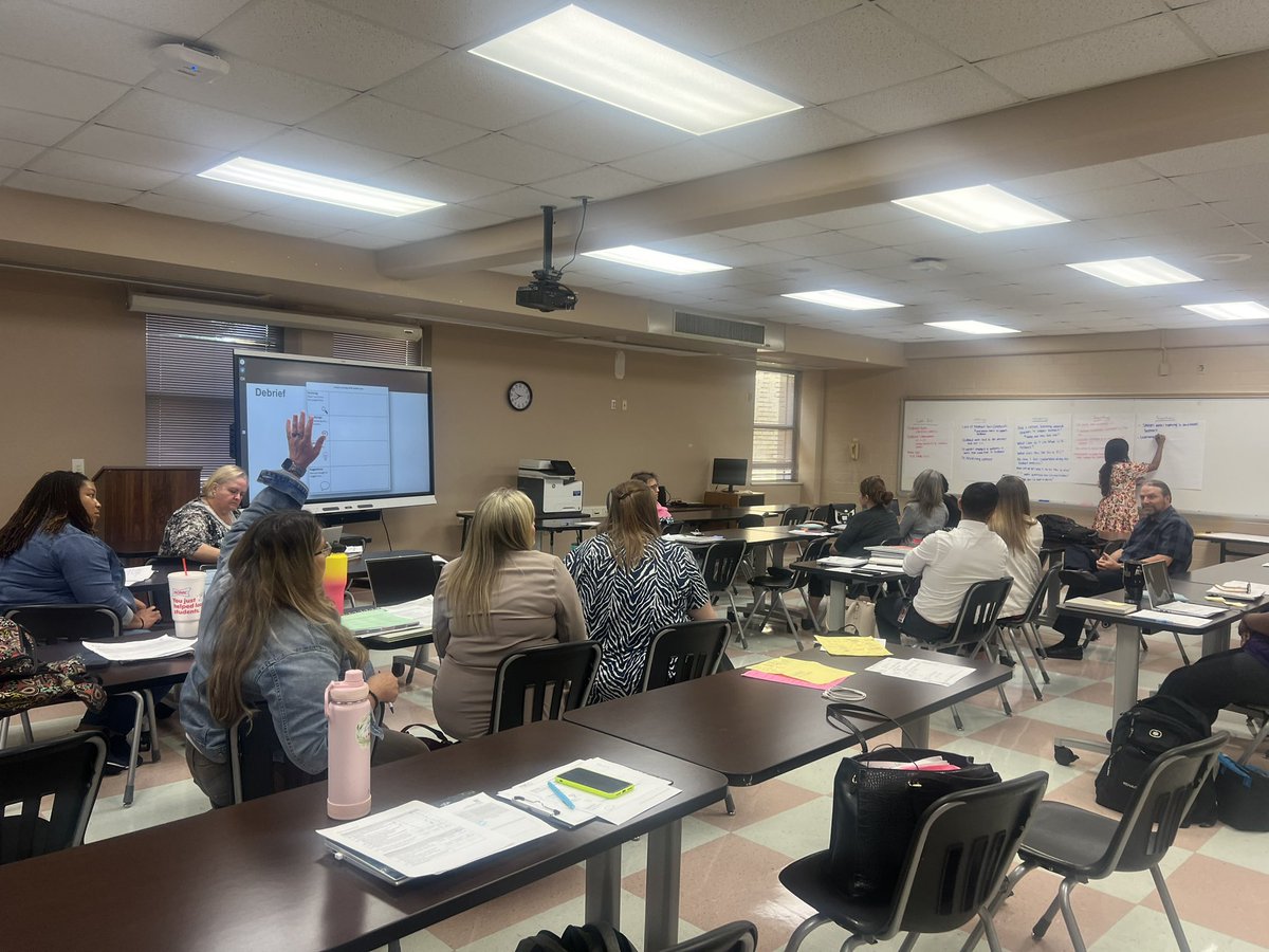 Launching learning walks in <a href="/FortBendISD/">Fort Bend ISD</a> . Thank you <a href="/DMS_Vikings/">Dulles Middle School</a> for hosting our team. You inspire us all to find ourselves #abovetheline.