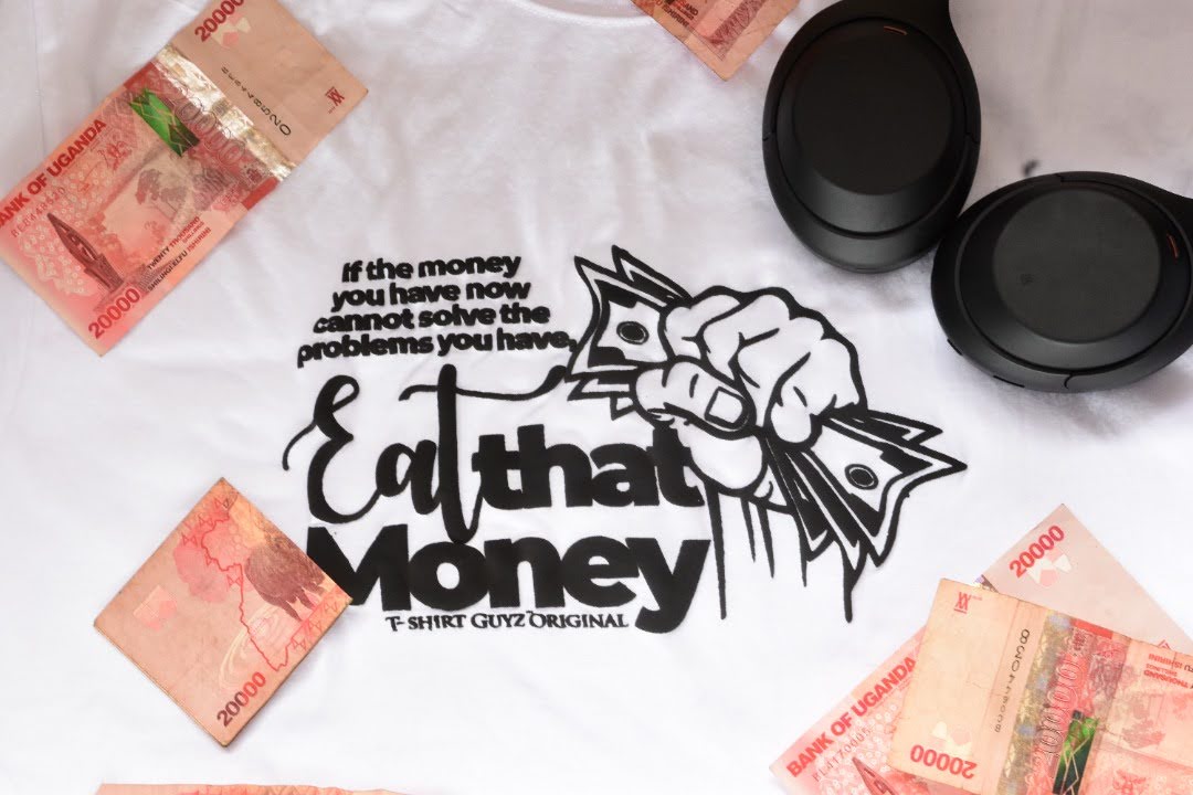 T-shirt Guyz Uganda tweet media