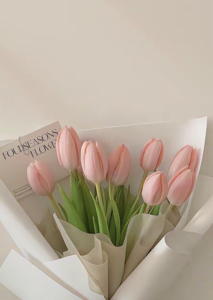 __iammae__'s tweet photo. Tiểu điện hạ, sinh thần vui vẻ. 🫶🏻🎂🌷
Trân châu nhỏ, cảm ơn vì đã xuất hiện 

#HappyBirthdayJungkook
#GiantPopStarJKDay
#OurBestFriendJungkook
#WithJKEveryday
#No1SingerJungkook
#OurForeverArtistJK https://t.co/YNnHD7IowY