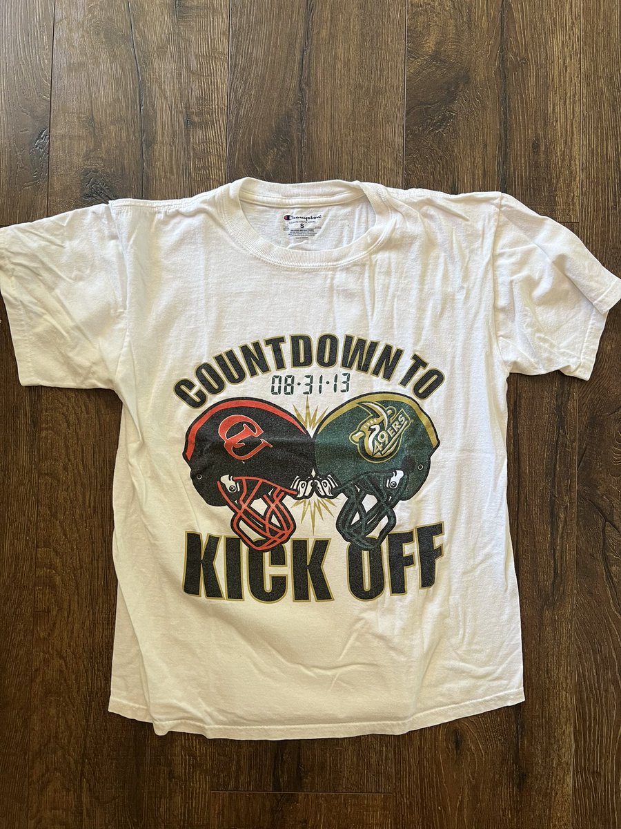 LibbyWeihsmann's tweet image. Hard to believe it’s been 10 years of @CharlotteFTBL! Definitely can’t fit into this shirt nearly 40-weeks pregnant and hate I won’t be making the trip to @unccharlotte for the game this weekend, but stoked for the Biff era to officially begin 🤙🏻