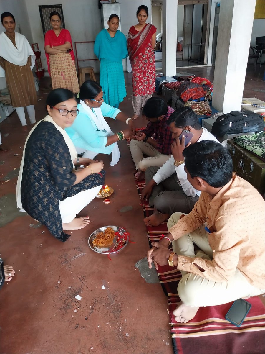 dhanuramtal's tweet photo. Happy raksha bandhan https://t.co/WAJFGXZson