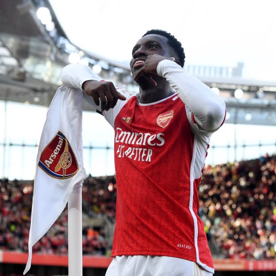 BigT_AFC's tweet photo. Congratulations @EddieNketiah9 on your England call up 👏🏻

Whilst I’ve questioned whether he can cut it at the very top, there’s absolutely no doubting his attitude, patience &amp; work rate. There’s a lot of players who could learn a thing or two from him.

#Arsenal #England 🏴󠁧󠁢󠁥󠁮󠁧󠁿 https://t.co/utzSFgkzvE