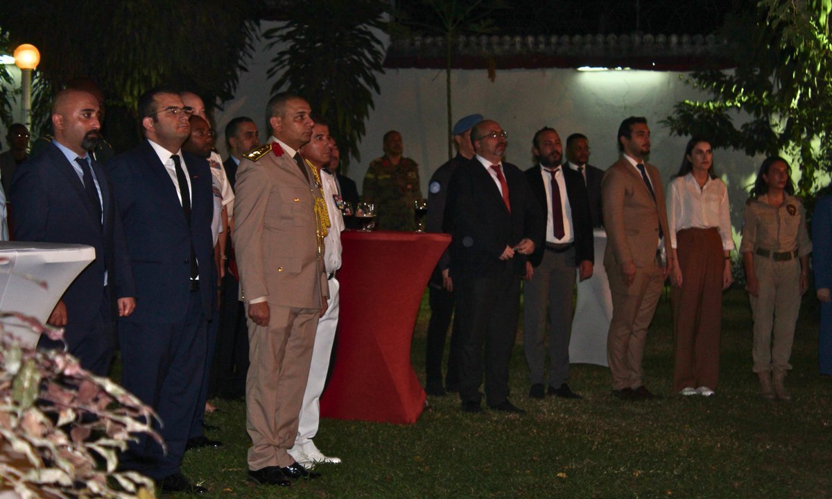 TC_KinsasaBE's tweet photo. A l'occasion du 101ème anniversaire de la Fête de la Victoire du 30 août, une réception a été organisée à la résidence de notre ambassade avec la participation des autorités militaires congolaises, des attachés militaires et des représentants des institutions officielles turques. https://t.co/PrqSbSTh2A