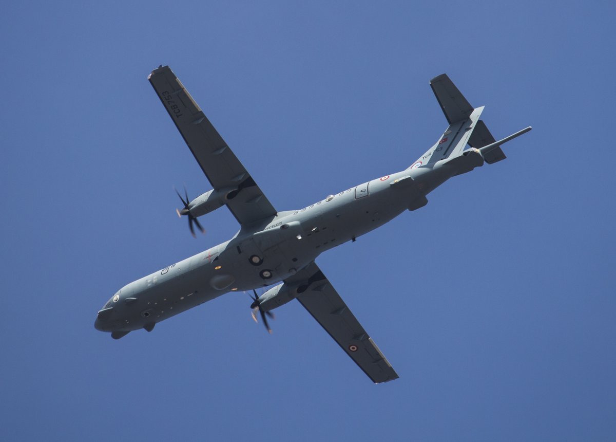 volkancordan's tweet photo. TurkishNAVY🇹🇷 formation flights of #CASA235M #MPA & #ATR #P72 #MARTI. Circle/Training flights at the Gulf of Izmit the whole day.
#denizkuvvetleri #donanma #TCB753 #TCB656 #aircraft #spotting #canon #dslr #canonier https://t.co/ZxOUXT411a