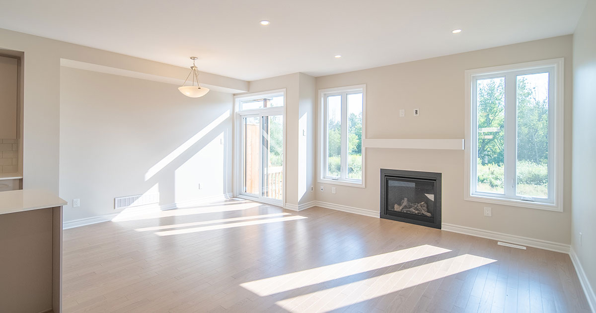 SPOTLIGHT 💫 Move-in Ready Townhome in Embrun
Move into this elegant home with hardwood floors and no rear neighbors. 😍

The Stanley II, lot A03 in Place St. Thomas