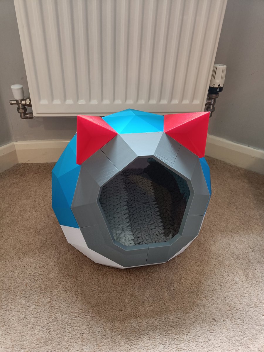 TagKillRepeat's tweet photo. Just finished putting together the 3D printed cat bed I made. I think it came out looking great  #3dprint #3dprinter #bambu https://t.co/BAT5LRNisV