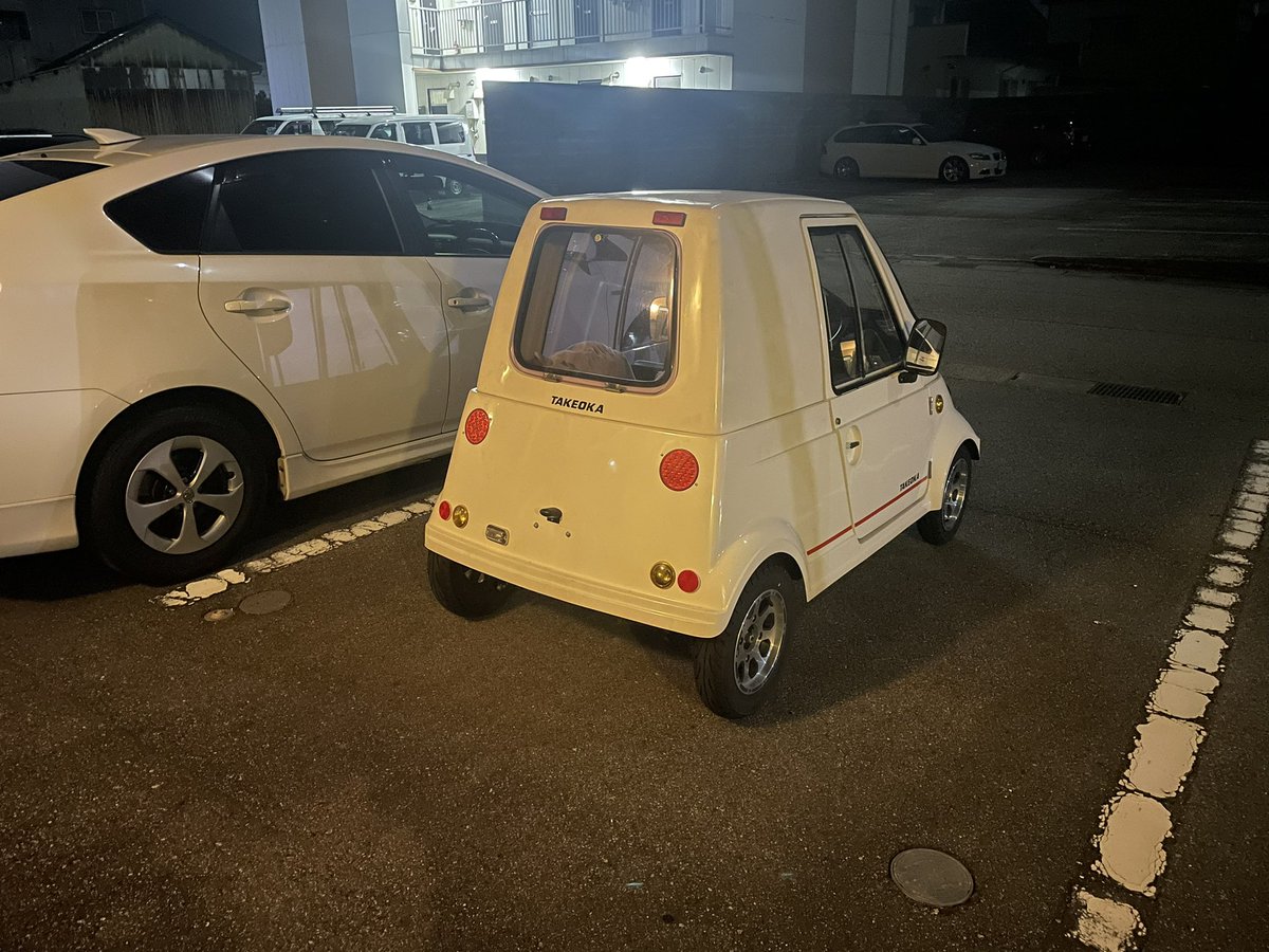 仕事忙しすぎて役所へナンバー取りに行けない🚗富山に住んでなかったら出会わなかっただろうなー。ほんとかわいい