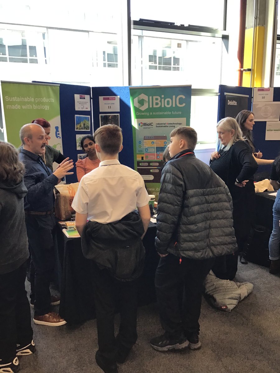 Mrs Martin tweet media