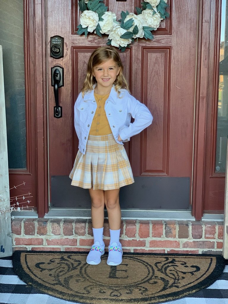 TippCitySchools's tweet photo. First-day photos. Thank you to the parents for sharing their favorite pictures. #WEareTIPP #newschoolyear #firstdayphotos https://t.co/F8psFe9jNP