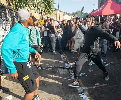 Sadiq Khan thinks the #NottingHillCarnival ‘embodies everything that makes London the greatest city in the world’.
If that’s what he thinks, it would explain why knife crime is surging by a staggering 16%. 
Over 12,786 knife incidents in London over 12 months. End the #Khanage.