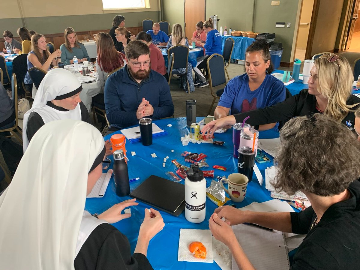 CathLibEd's tweet image. This week, Stella Maris Academy teachers @tnccatholic dove into the #Quadrivium: the Arts of Number. Faculty listened and participated in seminars and activities that can be used in their own classrooms. 

Number is everywhere &amp;amp; helps us better encounter God through His creation!