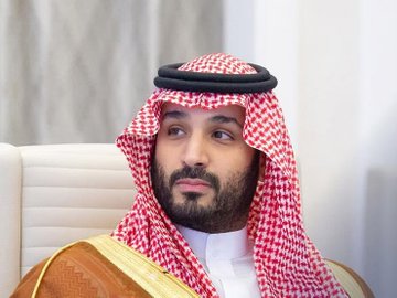 zaaad993's tweet photo. نسأل الله أن يحفظه ويبارك فيه ويطيل بعمره ويوفقه ويسدد خطاه ♥️🇸🇦

 #ولي_العهد_38_عام https://t.co/afkl2u0H5g