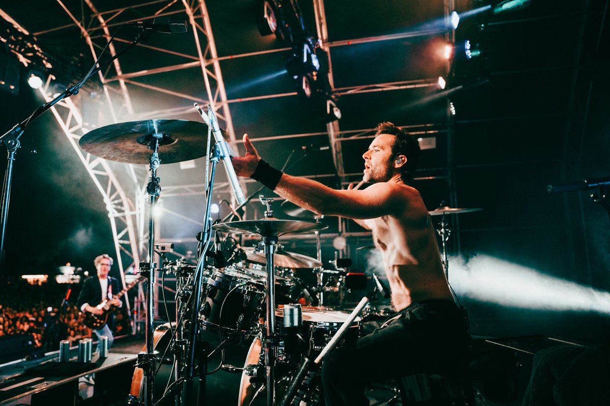 mcfly tweet media