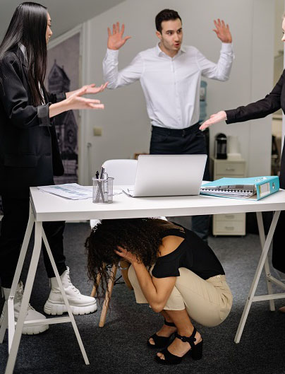 kpstrongman's tweet photo. Discover the differences between commercial mediation and arbitration for resolving disputes. Could you read our latest blog post now? https://t.co/VmatvpCwXJ #ADR #mediators #mediation #conflict #lawsuit #themediationsociety #disputeresolution https://t.co/GstMDt1BAG