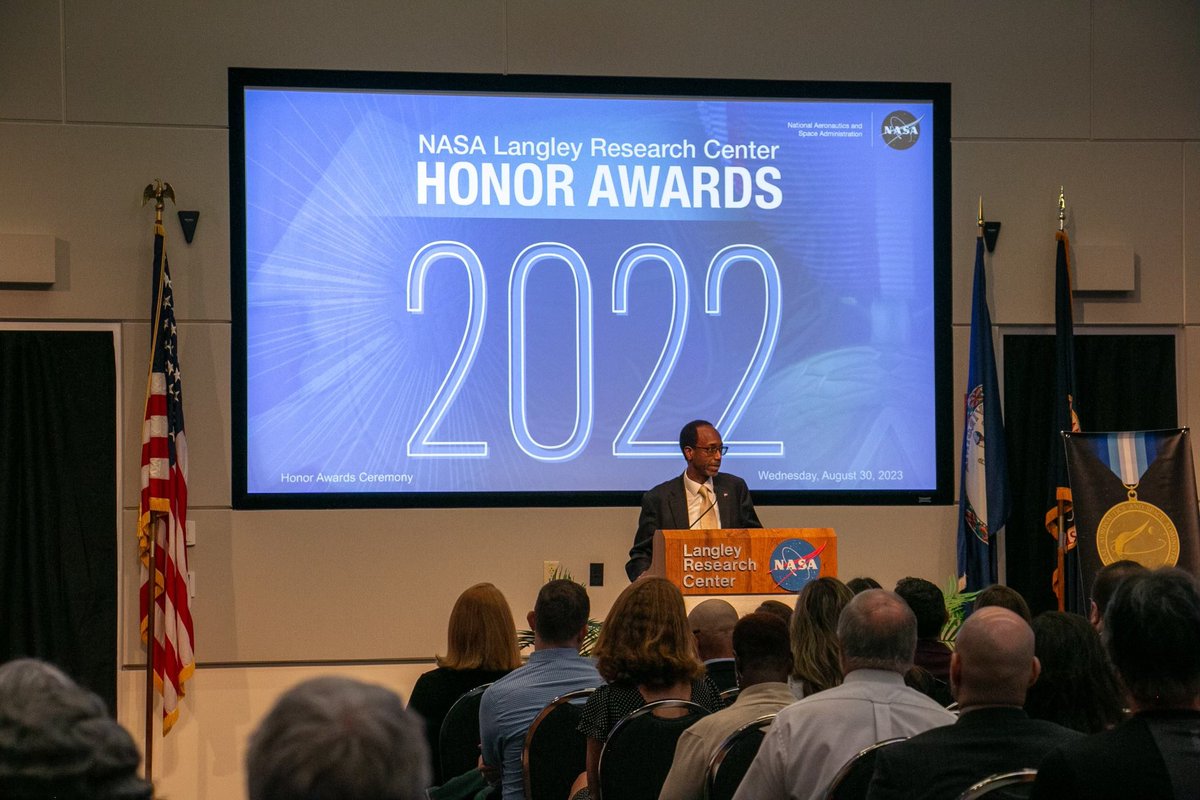 Clayton_Turner2's tweet image. Every day, @NASA_Langley employees discover, innovate, and deliver solutions that make life better.

Yesterday, I was proud to help celebrate some of those achievements at the Langley Honor Awards ceremony. Congratulations to the awardees!