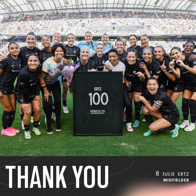 weareangelcity's tweet photo. Always part of the ACFC family 💪🖤
Thank you, @julieertz.