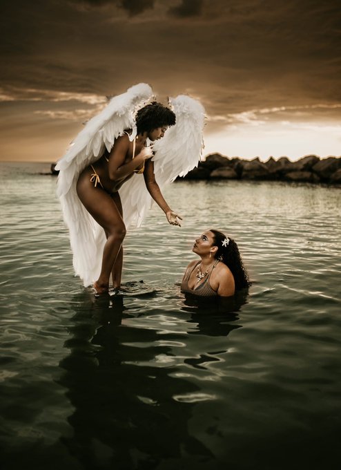 FOLLOW MY INSTAGRAM!! @celesterosebud https://t.co/cH35Zd4qJB<a class="tags" href="/tag/celesterosebud">@celesterosebud</a><a href="/tag/model"class="tags"><span>#model</span></a><a href="/tag/florida"class="tags"><span>#florida</span></a><a href="/tag/dancer"class="tags"><span>#dancer</span></a><a href="/tag/tampa"class="tags"><span>#tampa</span></a>