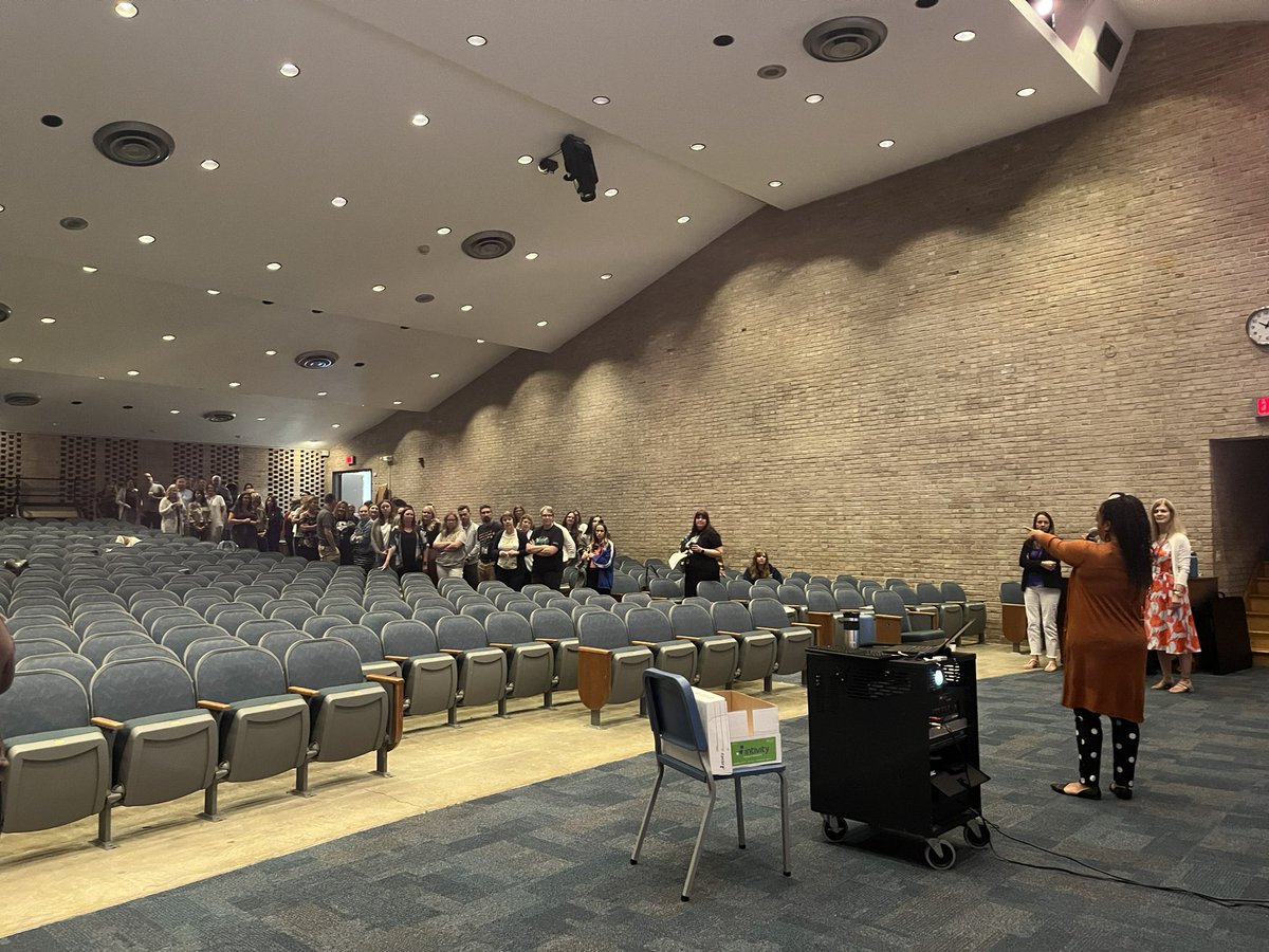 Had the best time exploring how we can create welcoming affirming classrooms in the context of our local history with <a href="/WCCSD/">Wheatland-Chili Central School District</a> staff and <a href="/teach_ny/">Kesha James</a>