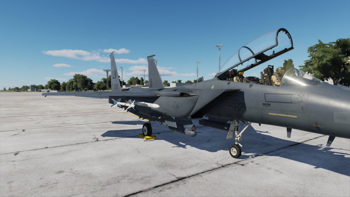 Cinari_Amatuka's tweet image. F-15E
合成開口レーダっていいね・・・
雲の上からでも目標エリア見えるのすごい
(兵装は全部自由落下式だけど)
結局未だマニュアル読めてないけど大丈夫っしょ
#DCSWORLD #RAZBAM