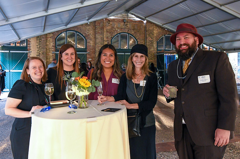 reininsarcoma's tweet photo. Join us for an evening of music, fun activities, a silent auction and more...all while raising funds to support sarcoma patients and sarcoma research. Hope to see you there!!
More info: https://t.co/YDImRdzEaE
#reininsarcoma
#sunflowersoiree
#sarcomafundraiser https://t.co/FA6qSlbSLP