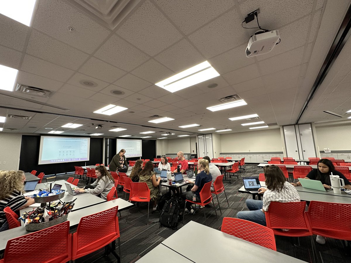 Taylor Smith-Bothun M.Ed. (@principal_sb) on Twitter photo Thank you <a href="/drbalarin/">Dr. Sarah Balarin</a> for leading us in our first #WestWorkshop around Organization and Efficiency! 🧠 So great! Thank you <a href="/drbalarin/">Dr. Sarah Balarin</a> for leading us in our first #WestWorkshop around Organization and Efficiency! 🧠 So great!