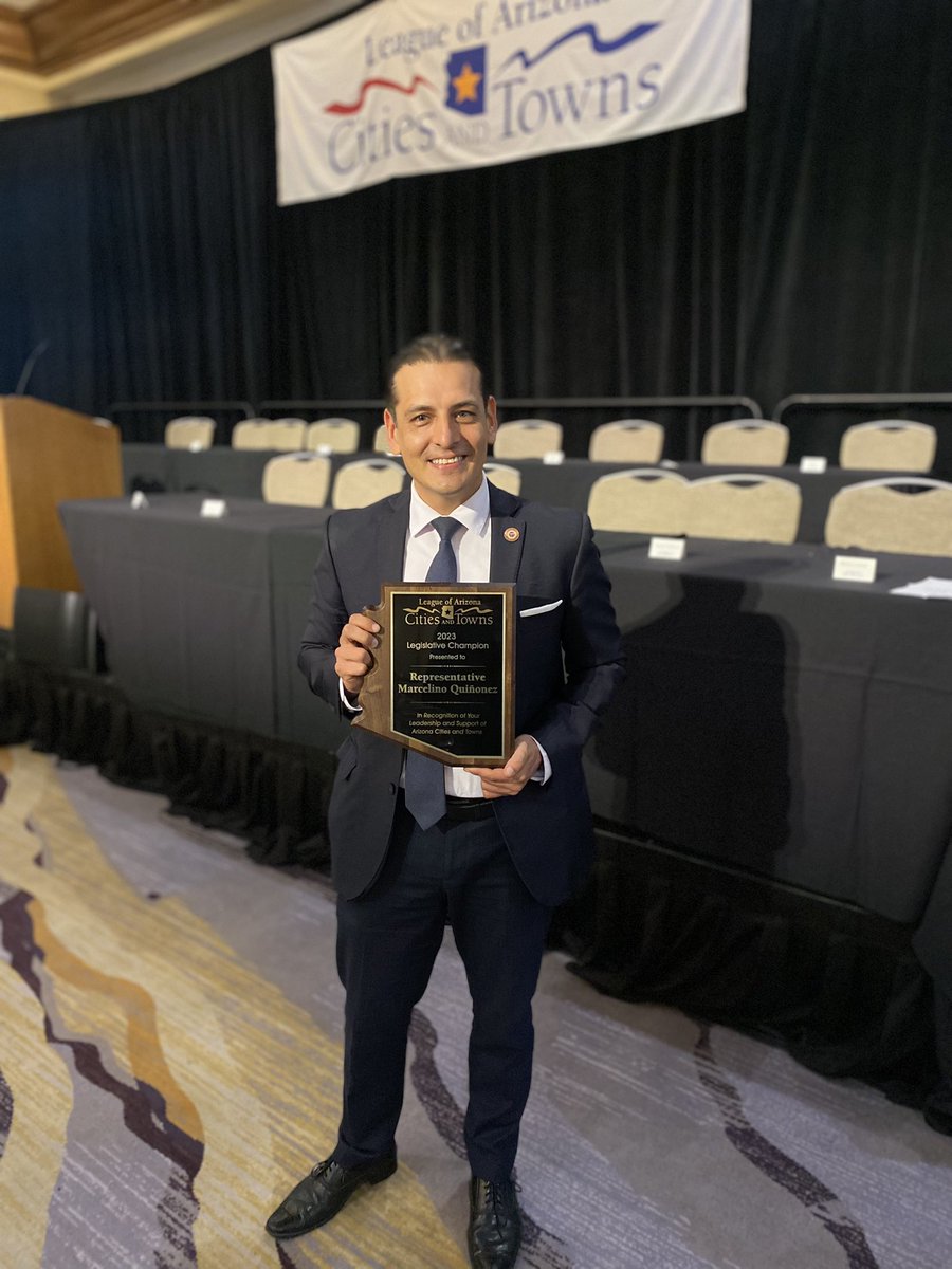 Marcelino4AZ's tweet photo. Incredibly honored to be recognized as a 2023 Champion for the League of Arizona Cities and Towns for my leadership in supporting our various cities and towns. 

@AzCities @CityofPhoenixAZ #Guadalupe #laveen #leadership https://t.co/93M3hEPTJL