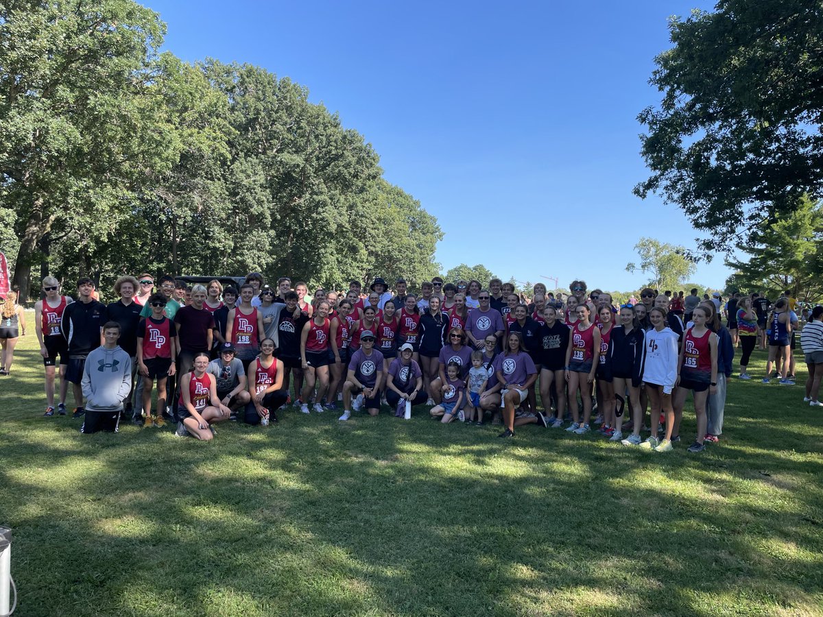 Recognizing an absolute LEGEND of DPHS at the newly named JAMES BOYD CROSS COUNTRY INVITATIONAL! Thanks for showing us the WAY!!❤️