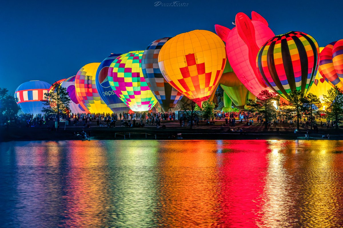 DenverChannel's tweet photo. "The Colorado Springs Labor Day Lift Off event starts this upcoming weekend."

Learn more about the event here: https://t.co/LsBFisfIZU

📸: Daniel Forster Photography - Discover Colorado | Through your photos https://t.co/AGU12dXKkk