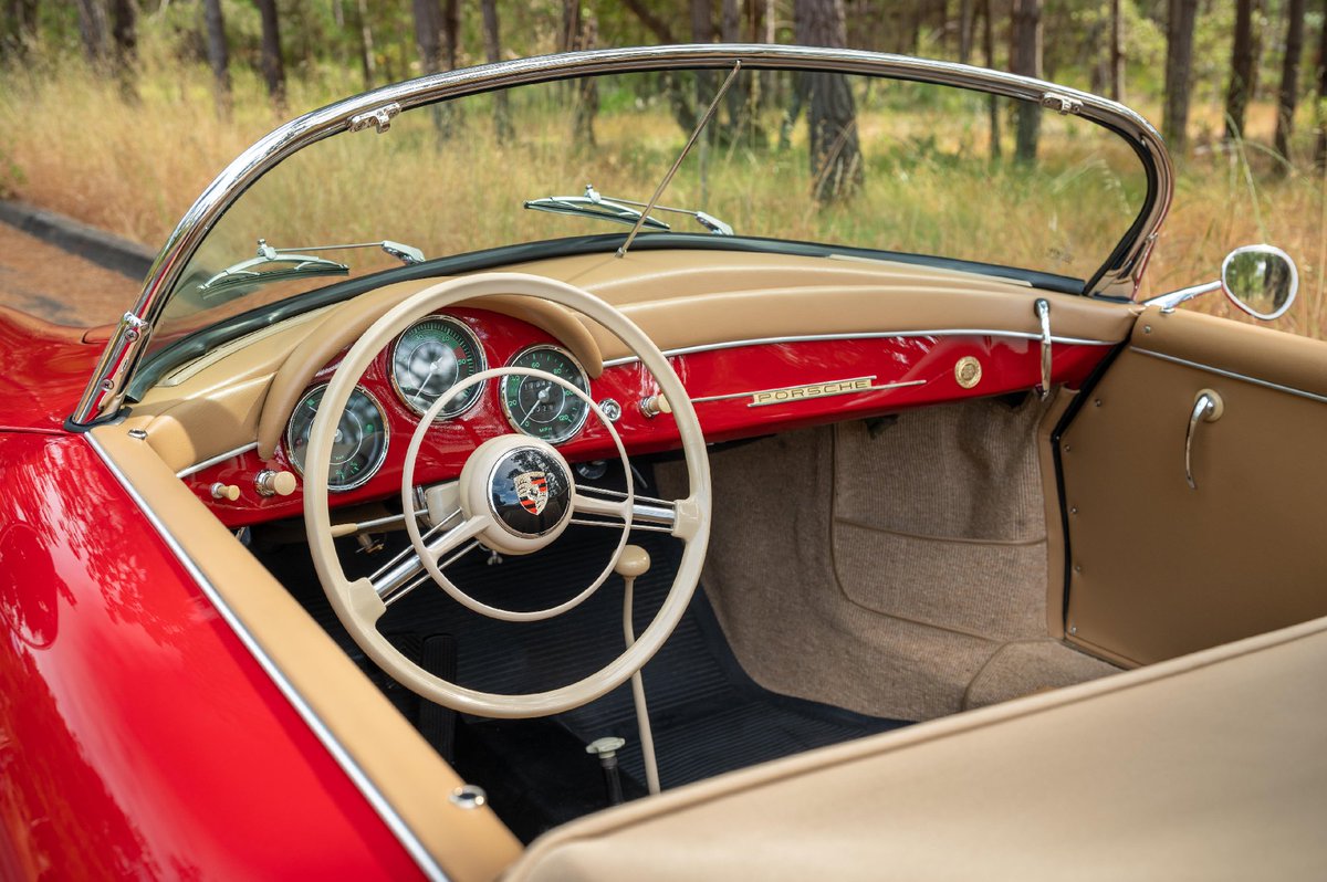 UltimativCars's tweet photo. #QuailAution2023

The #Porsche #356A #T2 (1956-59) was made in a total of 12.193 units, of which 1.163 #Speedster|s [by #Reutter]: 579 (56/57), 552 (58) &amp; 32 (59).

This #original '58-unit, which was slightly #restored in 2014, was estimated at $300-350k to be sold at $324k. https://t.co/V0a1wNYHxx