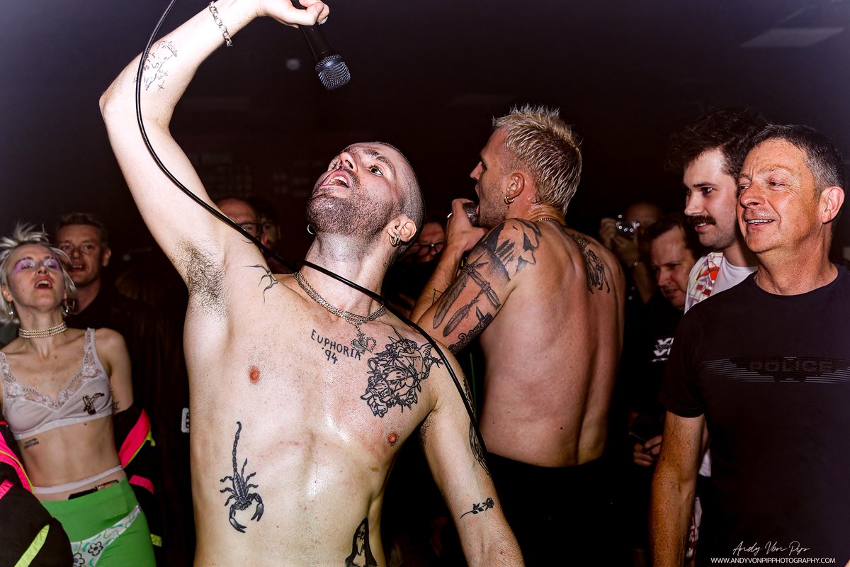 Turnershbo's tweet photo. Last night's #Vlure gig in #futureyard was brilliant. So much energy. Amused to see that I appear to have photobombed one of the official photos. (dead centre) https://t.co/dFJaV1RTLd