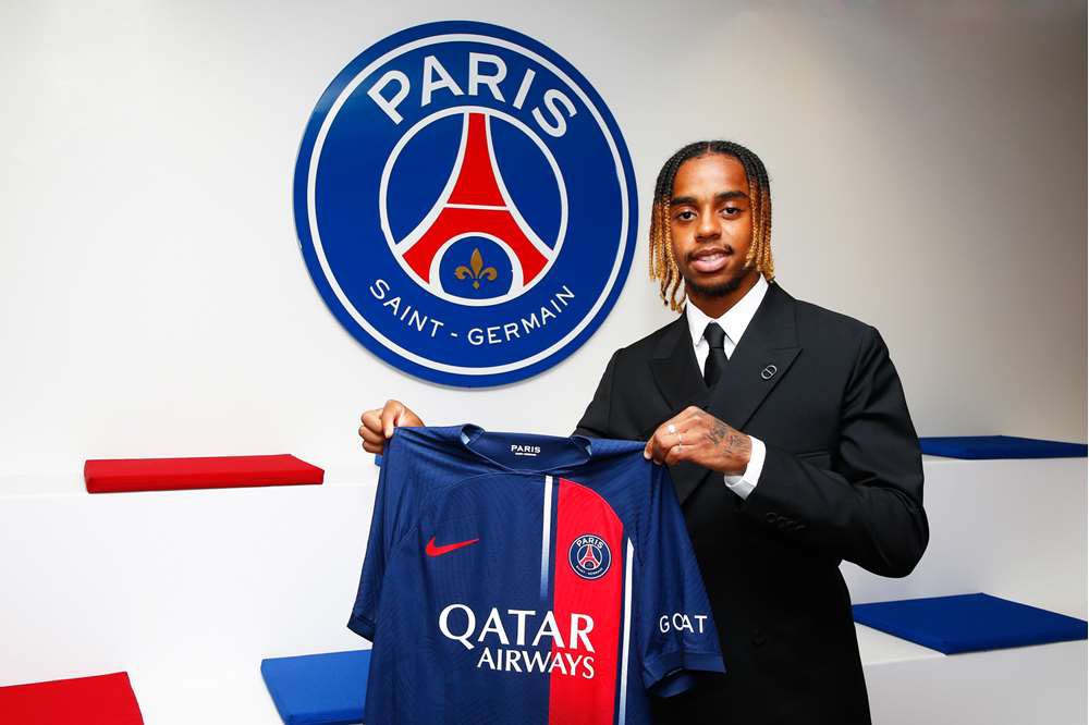 Instant_PSG tweet picture