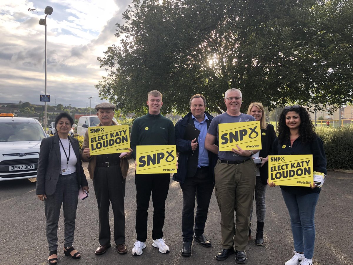 Today's adventures in Hamilton with @KatyLoudonSNP Great teams and great results on the doors. #ActiveSNP #RutherglenandHamiltonWest