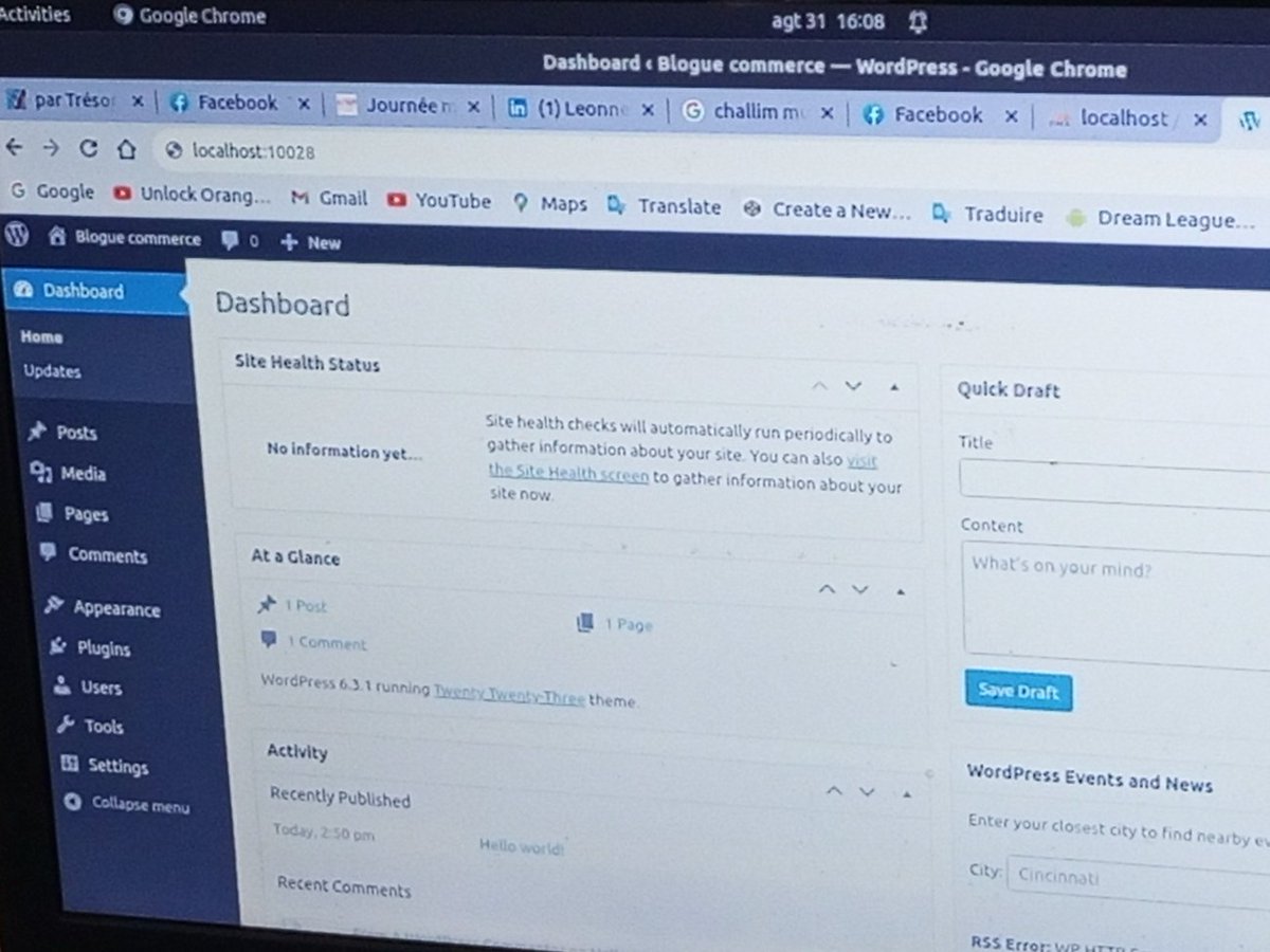 YALIRLCALUMNICD's tweet image. Blogging Day 2023 in #DRC : during a workshop, participants from various background, came to learn about the benefits of blogging for notoriety and sales. They set blogs using content management systems and extensions to enable e-commerce features. #BloggerDay #BlogDay