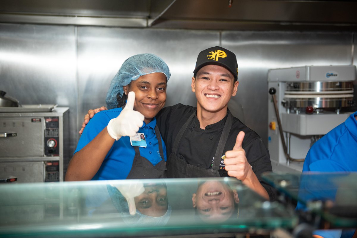 allchildrens's tweet photo. Thank you to all of our staff who rode out the storm. Our patients were well cared for, everyone well fed, and spirits kept high because of YOU. https://t.co/sGn8fFdYra