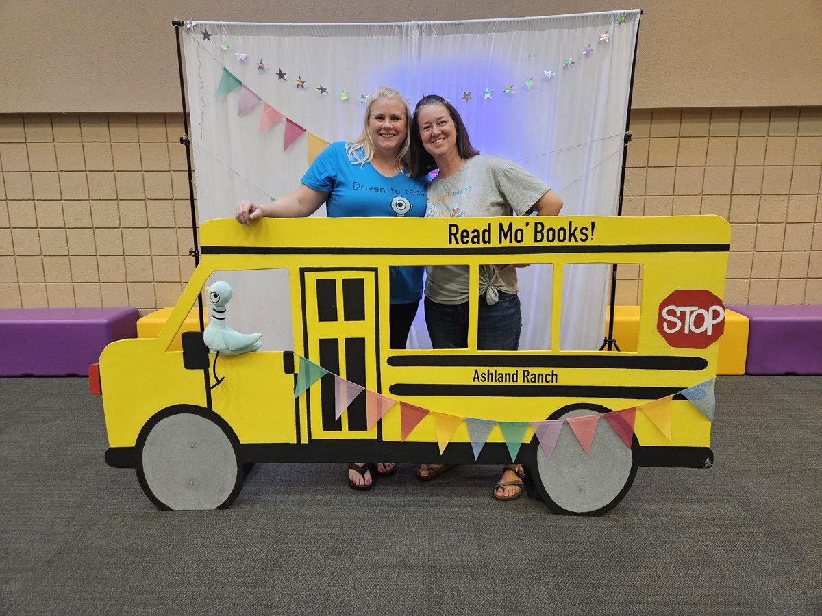 Ashland_Ranch's tweet photo. “Read Mo Books” was the theme for our annul Bedtime Stories event. It was so much fun getting to read to the students before they headed to bed. We were thrilled that so many attended this event and were able to shop the book fair. .And then there all could shop the book fair. https://t.co/ashFTUSVvp