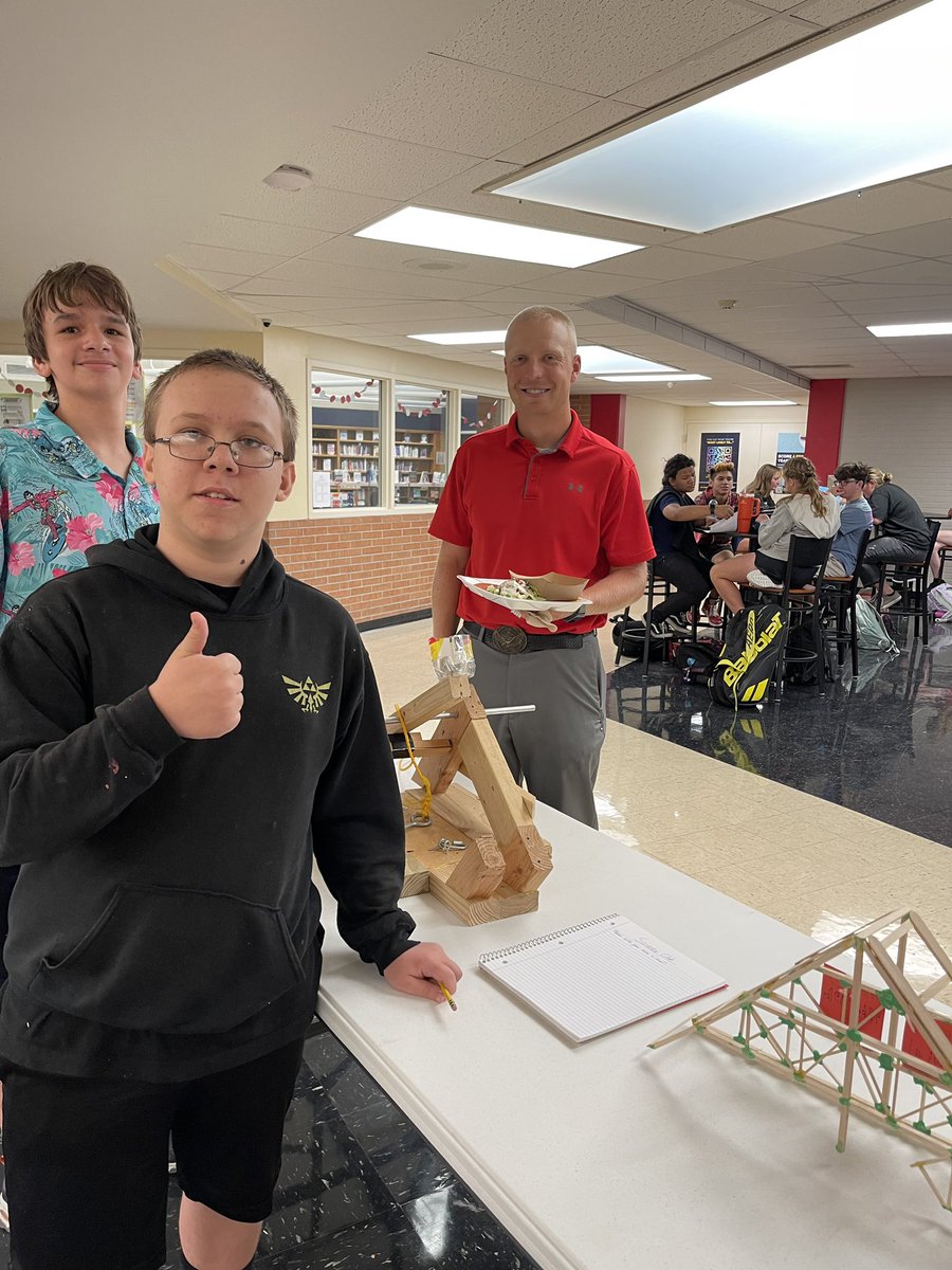 MHSBullpups's tweet photo. It was a great day at MHS for the annual MHS Club Fair!! Bullpups get involved!
#usd418 #FindYourGreatness https://t.co/KLPJzKu9tJ